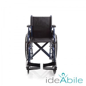Sedia a rotelle pieghevole ad autospinta trasformabile in transito, vista frontale