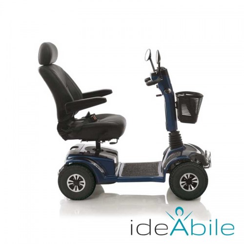 Scooter elettrico Mirage di Moretti: compatto, pratico e soprattutto performante, vista laterale